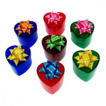 Műanyag ékszerdoboz -szív