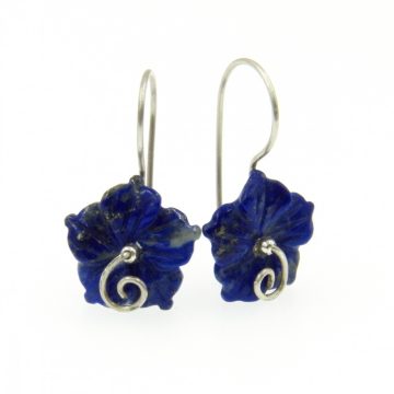 Lápisz lazuli virág fülbevaló