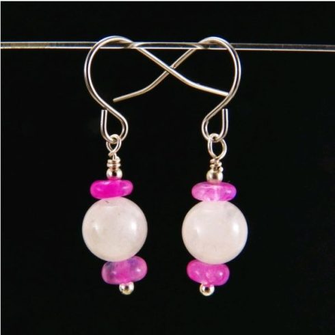 Rózsaszín szivárvány holdkő fülbevaló