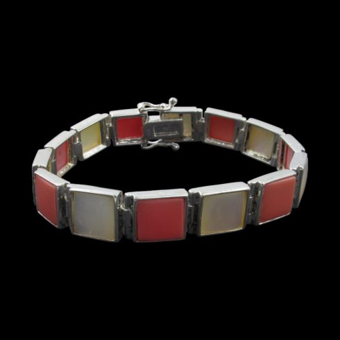 Gyöngyház és korall karkötő