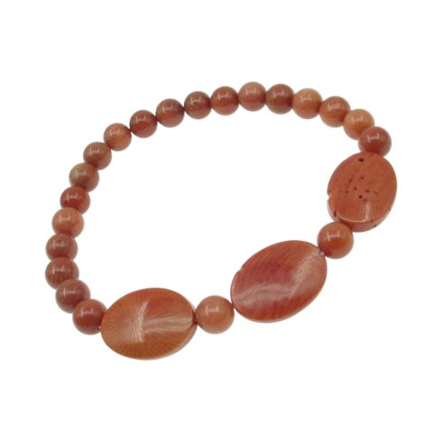Korall gumis karkötő 