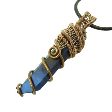 Aurakvarc medál rézdrót foglalatban 