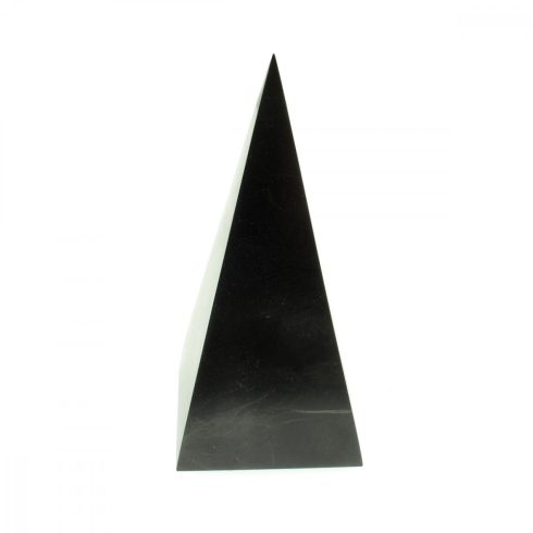 Shungit / Sungit  piramis 5x5x10cm