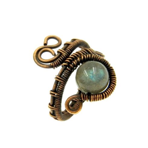 Labradorit gyűrű, antikolt rézdrót foglalatban