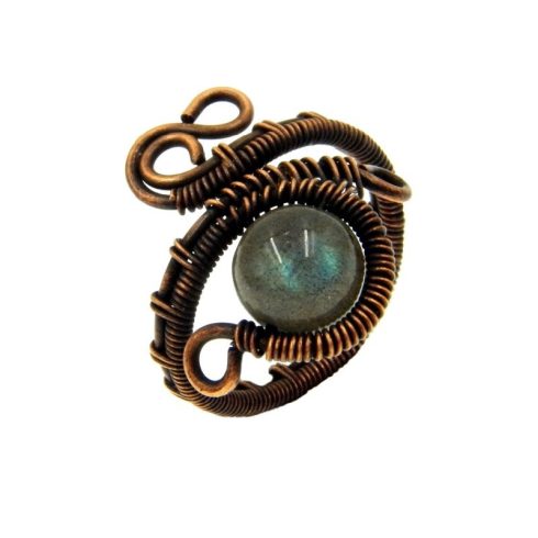 Labradorit gyűrű, antikolt rézdrót foglalatban