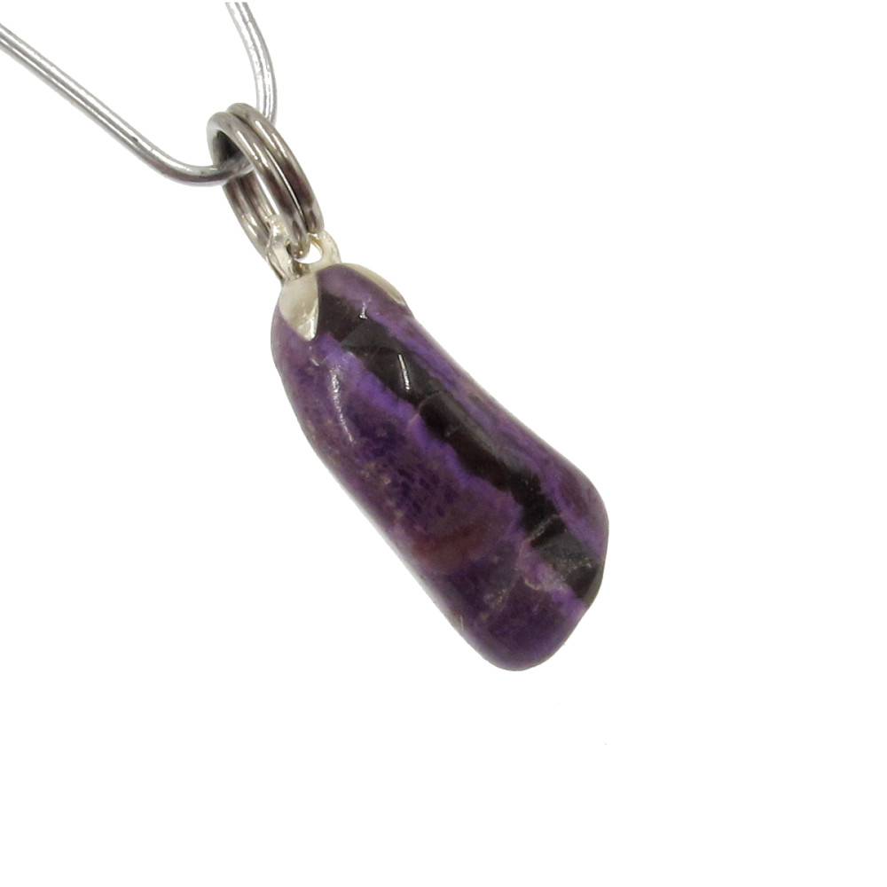 Image of Természetes szugilit ( sugilit ) ásvány medál