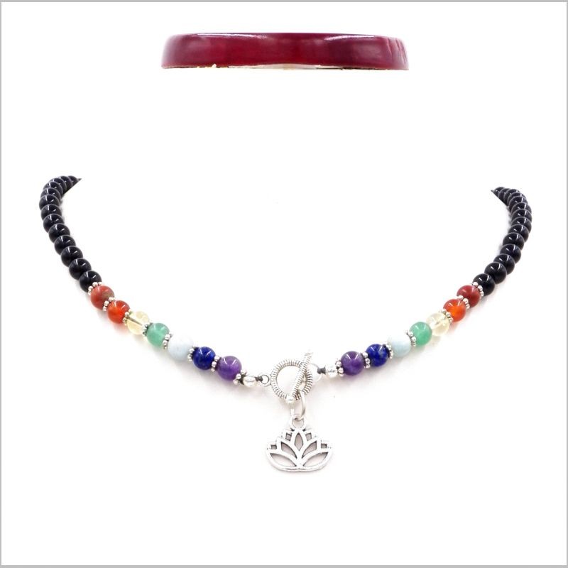 Image of Csakra nyaklánc ónix kövekkel, medállal